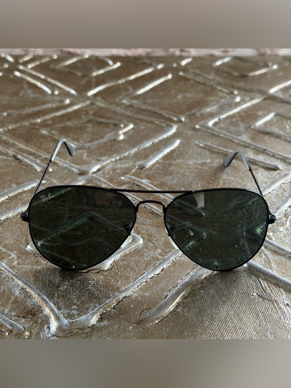 Ray-Ban Aviator Total Black Sunglasses – Polarized – Unisex